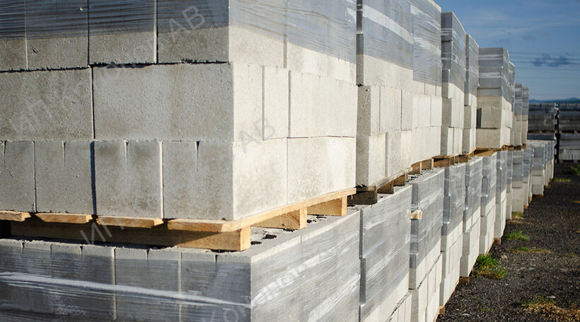 Доставка бетонных блоков в Саяногорск, Ай-Дай, Майна, Черемушки, Новокурск, Калы, Новоенисейка, Очуры, Сабинка, Сизая, Новониколаевка, Новомихайловка, Красный Хутор, Кирба, Бейский район, Бея, Субботино, Дехановка, Табат, республика Хакасия, Тыва, Тува.